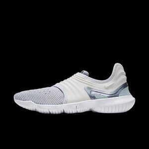 NIKE BNWOT Free RN Fly Sneaker Womens Size 5.5 New Knit Gray White Pull On.